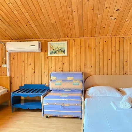 Casa Brianna Privatunterkunft Costinești